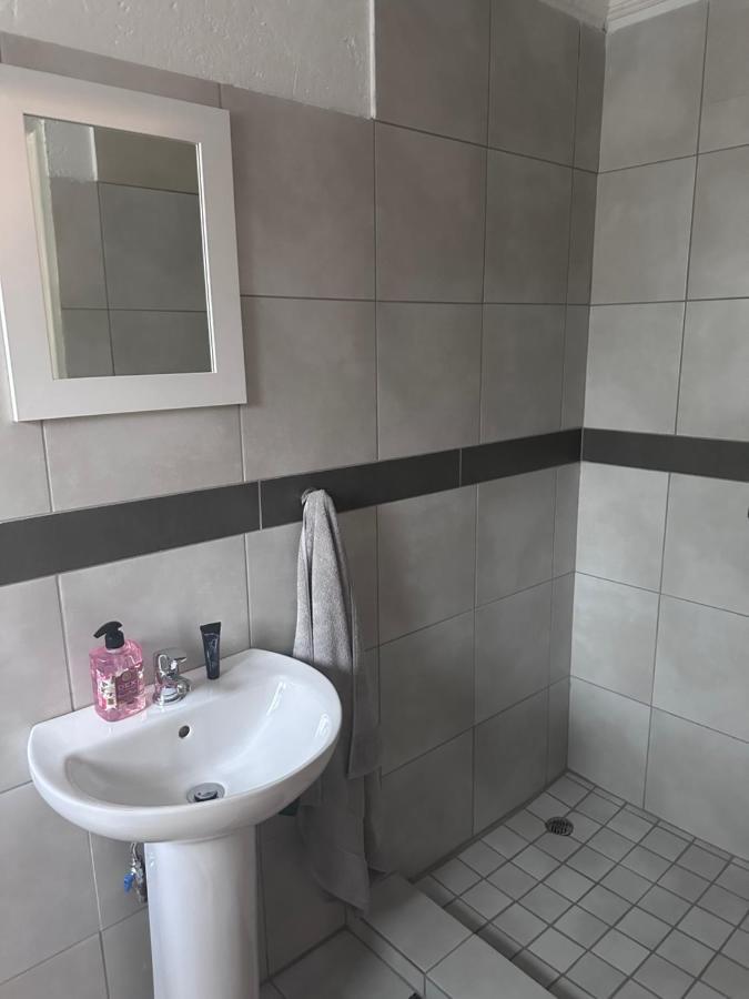 One Home Pretoria Ngoại thất bức ảnh