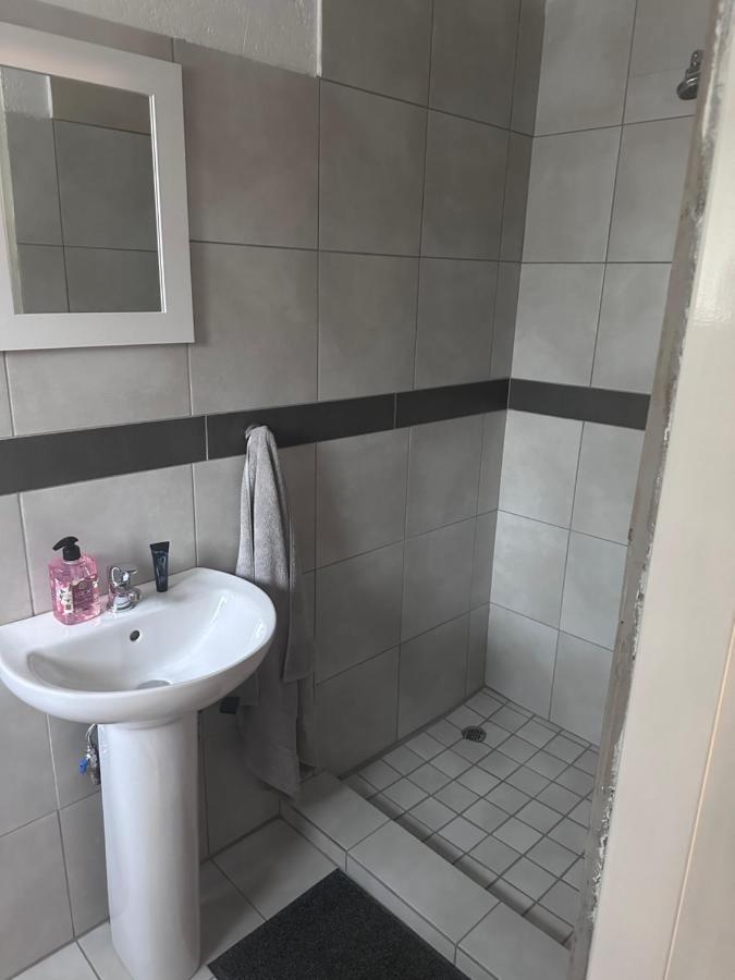 One Home Pretoria Ngoại thất bức ảnh